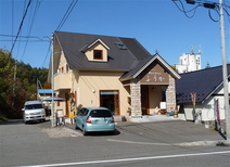 糠平湖で昼食.jpg